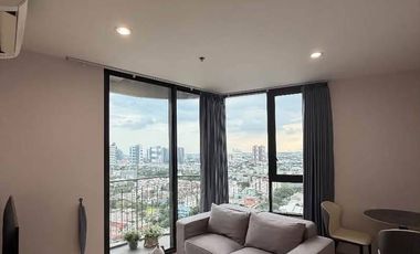À louer 2 chambres condo à Bang Na, Bangkok