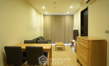 For rent 2 bedrooms condo in Khlong Toei, Bangkok