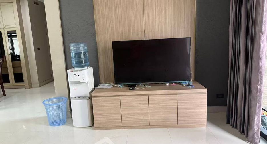 Haus zur Miete mit 4 Zimmer in Sai Mai, Bangkok