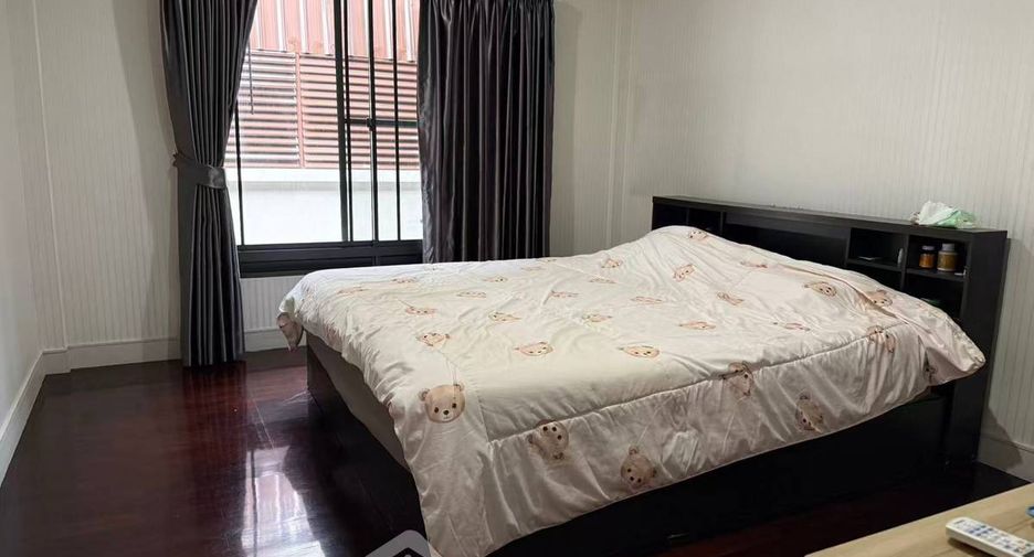 Haus zur Miete mit 4 Zimmer in Sai Mai, Bangkok