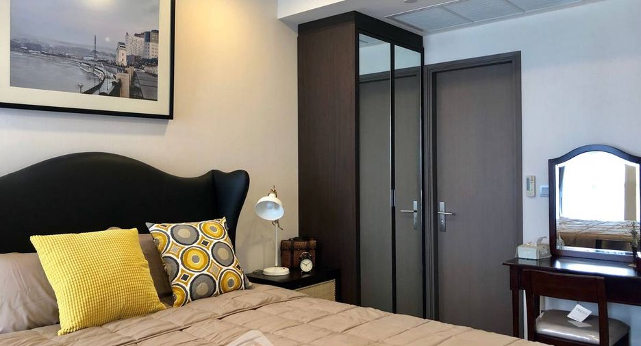 For rent 1 Beds condo in Bang Rak, Bangkok