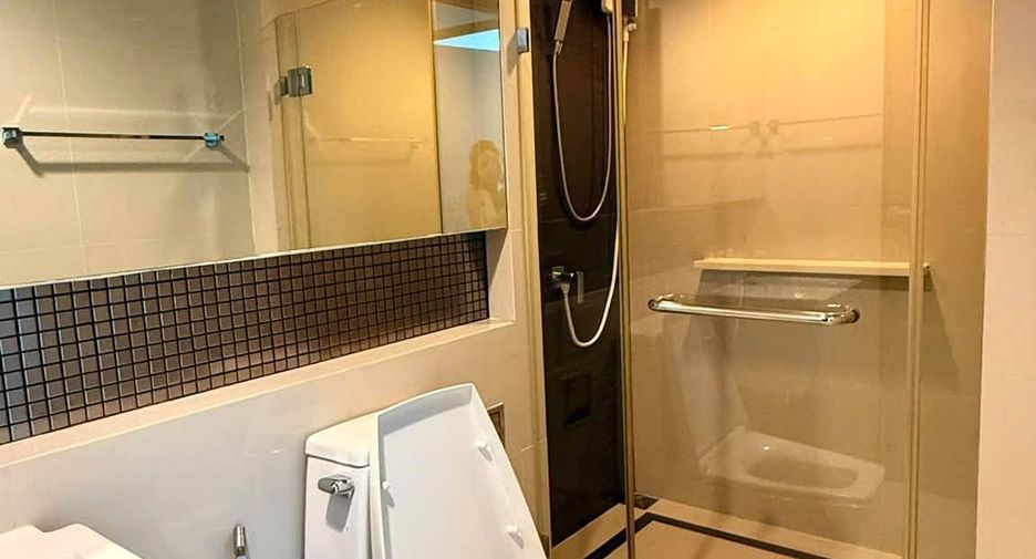 Wohnung zur Miete mit 2 Zimmer in Sathon, Bangkok