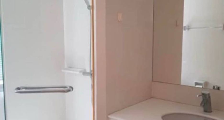 Condo en alquiler de 2 habitaciones en Huai Khwang, Bangkok
