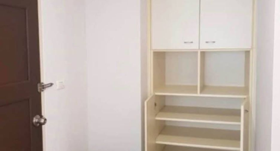 Condo en alquiler de 2 habitaciones en Huai Khwang, Bangkok