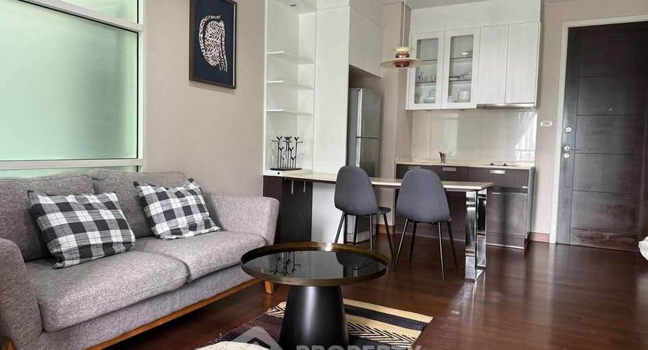 Condo en alquiler de 1 habitaciones en Watthana, Bangkok