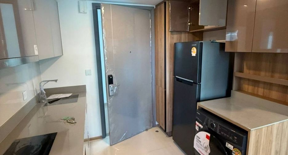 Condo en alquiler de 2 habitaciones en Watthana, Bangkok
