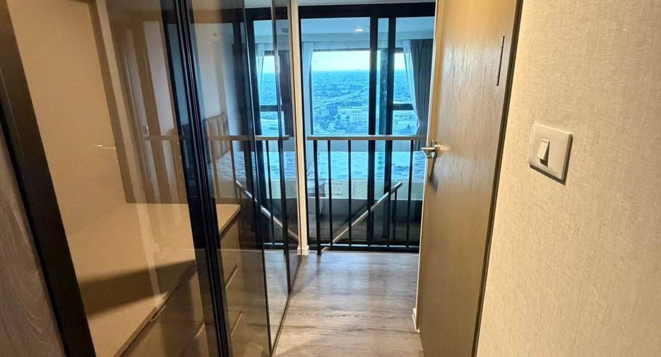 For rent 2 ベッドルーム condo in Khan Na Yao, Bangkok