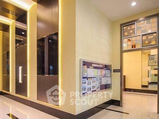 For rent 3 bedrooms condo in Thon Buri, Bangkok