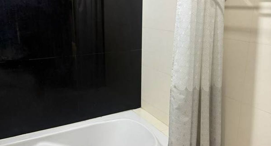 À louer 1 chambre condo à Khlong Toei, Bangkok
