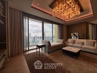À louer 3 chambres condo à Khlong San, Bangkok
