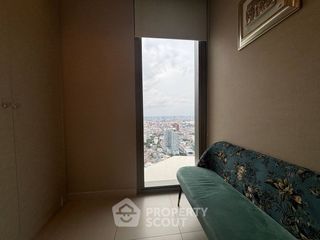 À louer 3 chambres condo à Khlong San, Bangkok