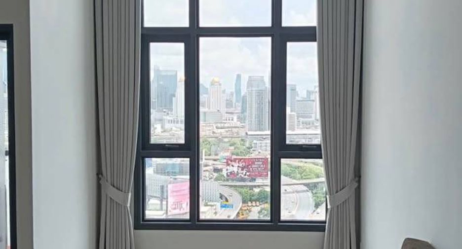 À louer 2 chambres condo à Din Daeng, Bangkok