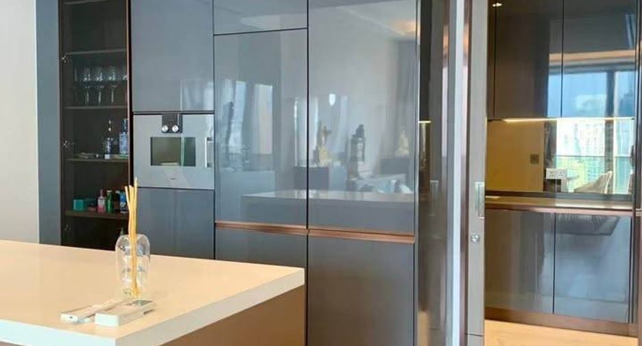 For rent 2 bedrooms condo in Khlong Toei, Bangkok