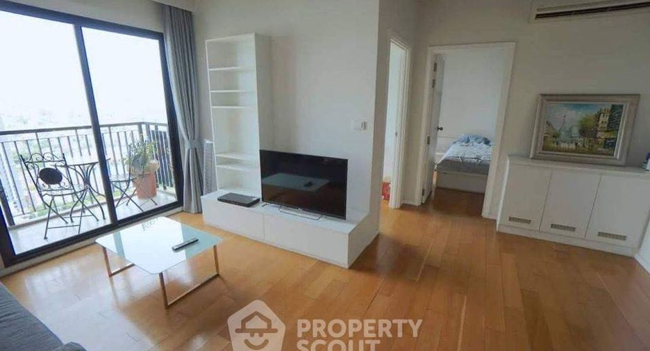 For rent 2 bedrooms condo in Watthana, Bangkok