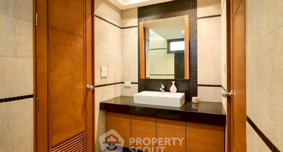 Wohnung zur Miete mit 1 Zimmer in Phra Khanong, Bangkok