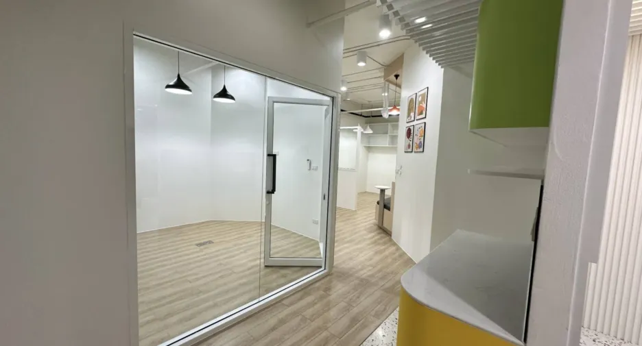 Büro zum Kauf und zur Miete in Bang Na, Bangkok