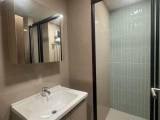 For rent studio condo in Mueang Samut Prakan, Samut Prakan