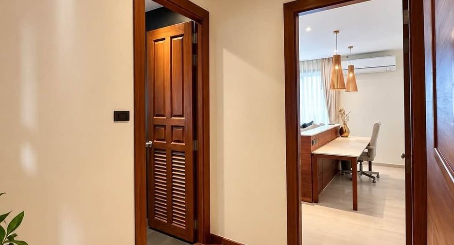 À louer 4 chambres villa à Mueang Phuket, Phuket
