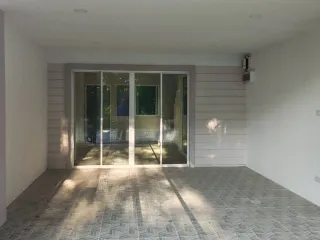 Reihenhaus zum Kauf mit 2 Zimmer in Mueang Chiang Mai, Chiang Mai