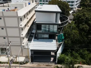 À vendre 6 chambres villa à Bang Lamung, Chonburi