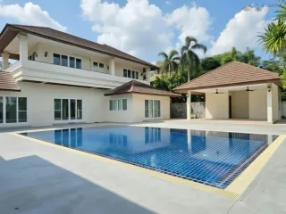 À vendre 5 chambres villa à Bang Lamung, Chonburi