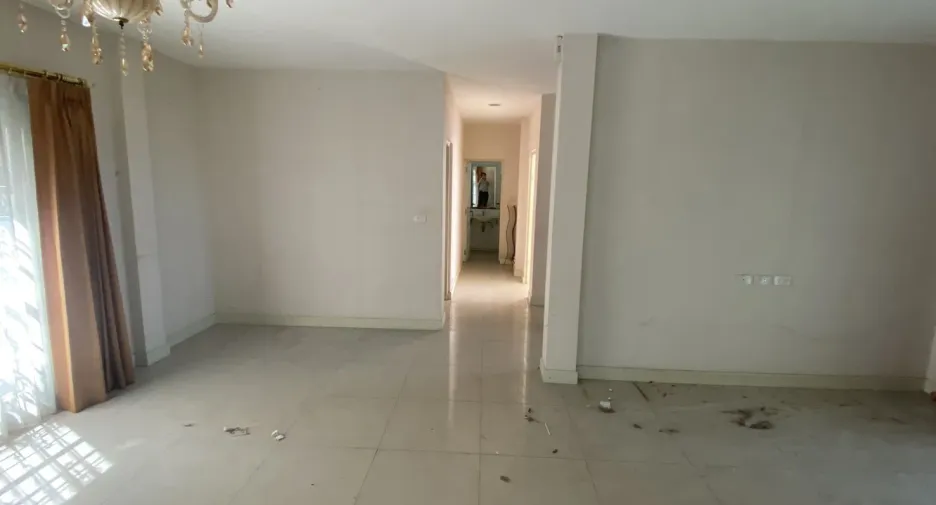 Casa en venta de 4 habitaciones en Khan Na Yao, Bangkok