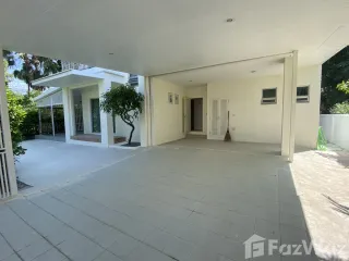 Casa en venta de 4 habitaciones en Khan Na Yao, Bangkok