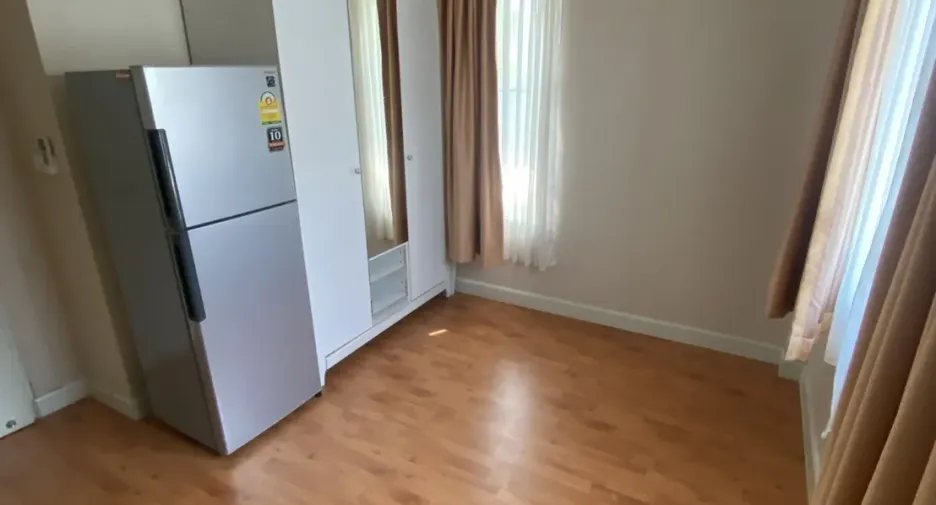 Casa en venta de 4 habitaciones en Khan Na Yao, Bangkok