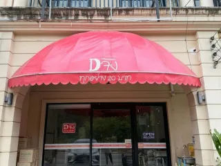 Gewerbefläche zum Kauf mit 3 Zimmer in Mueang Phuket, Phuket