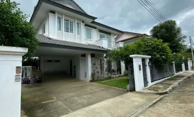 For rent 4 bedrooms house in Mueang Chiang Mai, Chiang Mai