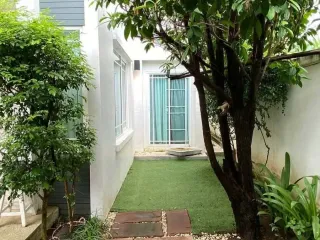 For rent 4 bedrooms house in Mueang Chiang Mai, Chiang Mai