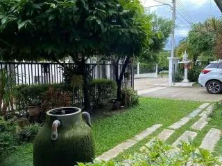 For rent 4 bedrooms house in Mueang Chiang Mai, Chiang Mai