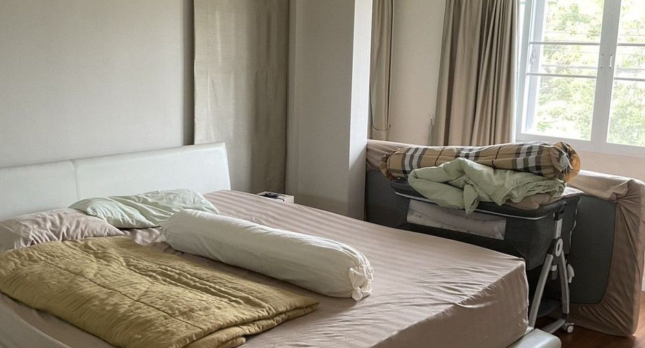 For sale 3 ベッドルーム house in Bang Kapi, Bangkok