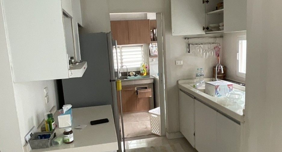For sale 3 ベッドルーム house in Bang Kapi, Bangkok