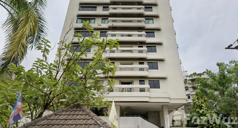 Condo en venta y en alquiler de 3 habitaciones en Watthana, Bangkok