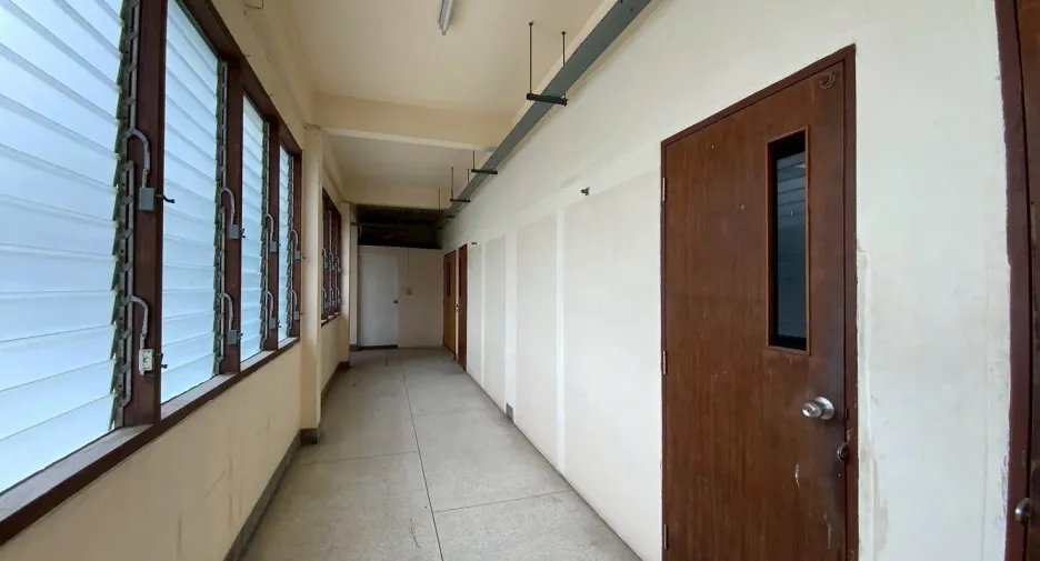 À vendre et à louer 12 chambres maison à Bang Na, Bangkok