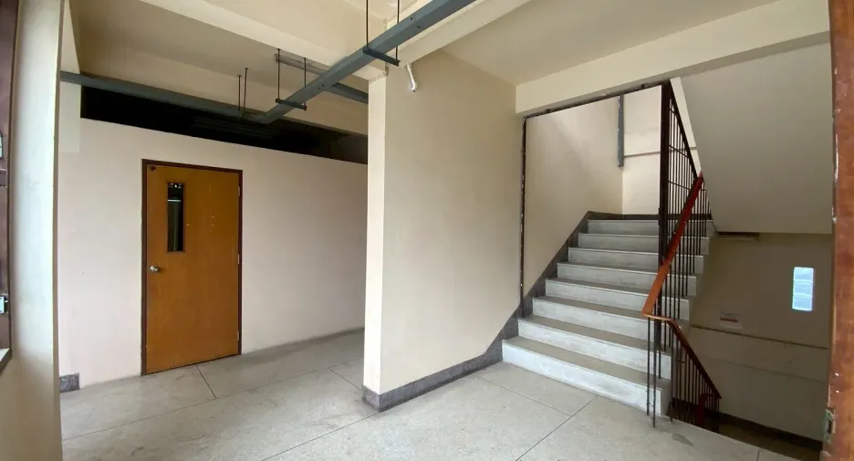À vendre et à louer 12 chambres maison à Bang Na, Bangkok
