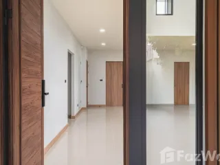 Haus zum Kauf mit 4 Zimmer in Lat Krabang, Bangkok