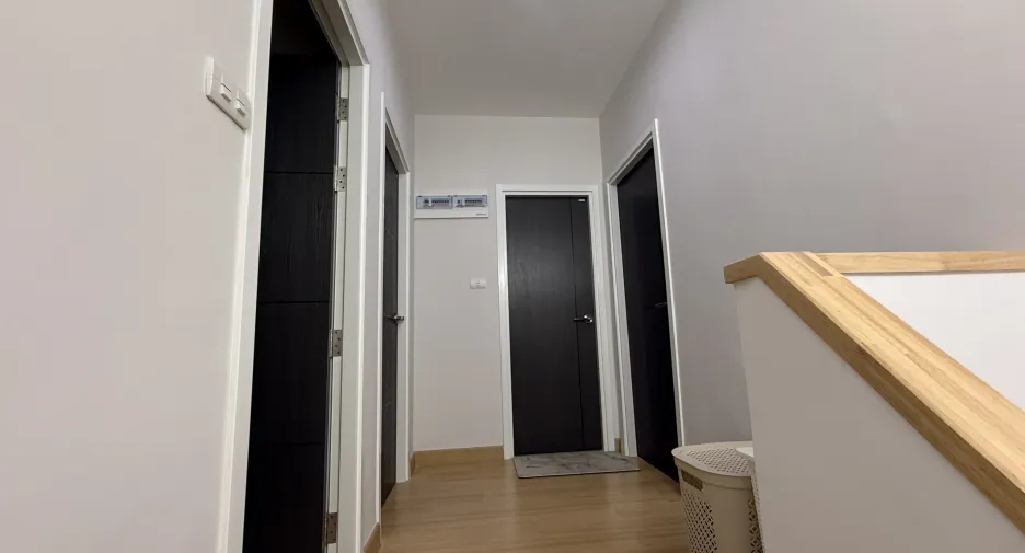 Casa adosada en venta de 3 habitaciones en Mueang Chiang Mai, Chiang Mai