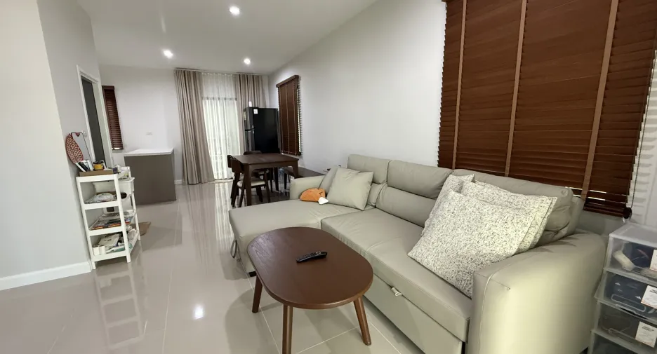 Casa adosada en venta de 3 habitaciones en Mueang Chiang Mai, Chiang Mai