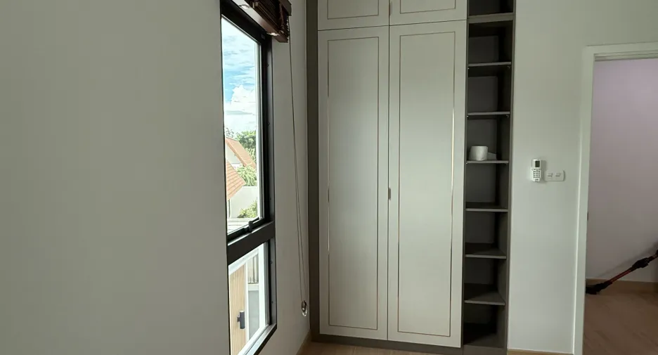 Casa adosada en venta de 3 habitaciones en Mueang Chiang Mai, Chiang Mai