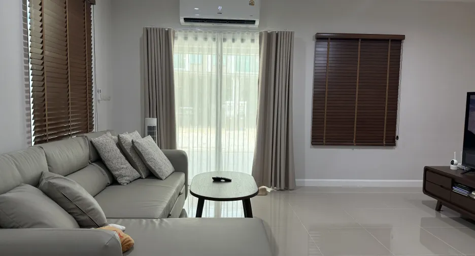 Casa adosada en venta de 3 habitaciones en Mueang Chiang Mai, Chiang Mai