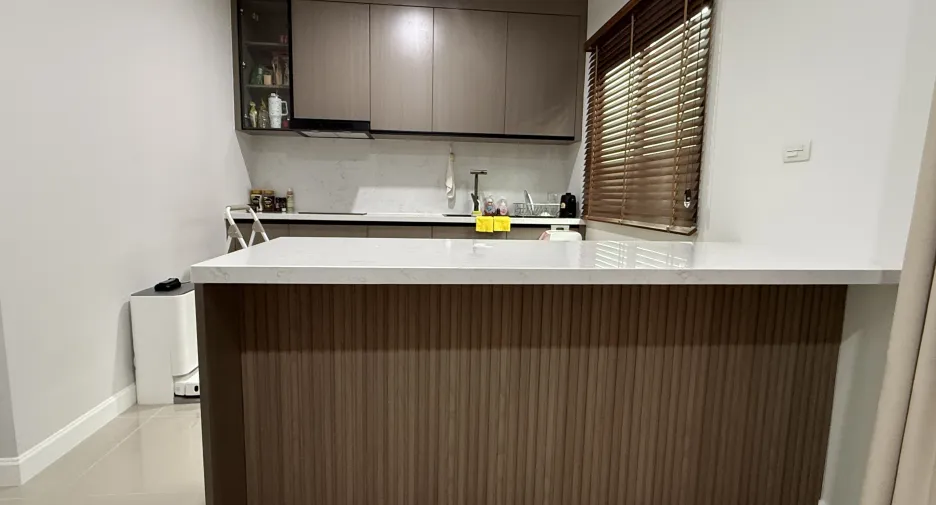 Casa adosada en venta de 3 habitaciones en Mueang Chiang Mai, Chiang Mai