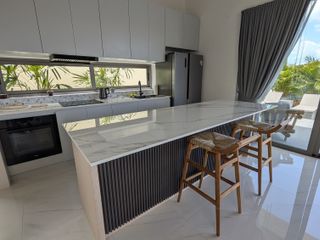 À louer 3 chambres villa à Ko Samui, Surat Thani