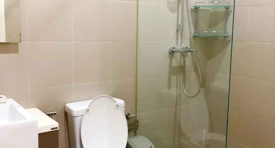 Condo en alquiler de 1 habitaciones en Khlong San, Bangkok