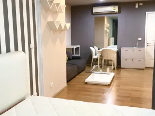For rent 1 Beds condo in Khlong San, Bangkok