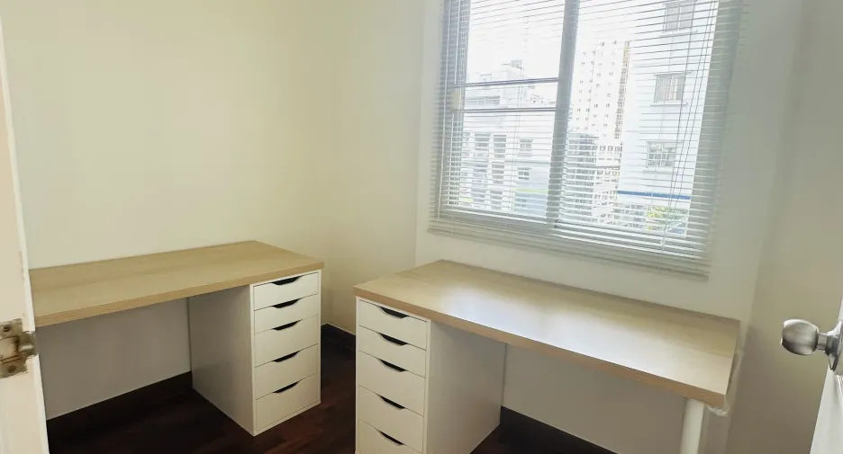 For rent 3 ベッドルーム condo in Yan Nawa, Bangkok