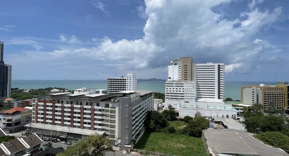 出售 1 卧室 公寓 在 Bang Lamung, Chon Buri