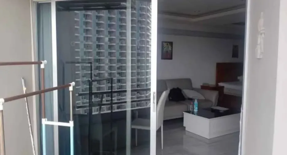 Condo en alquiler de 1 habitaciones en Bang Lamung, Chonburi