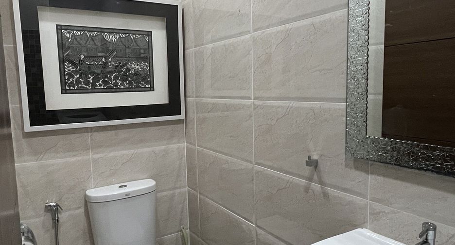 For sale 2 bedrooms condo in Mueang Phuket, Phuket